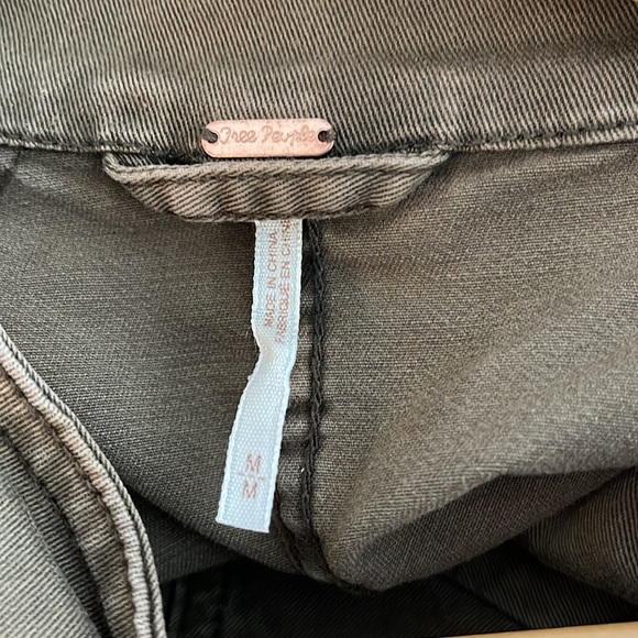 🎉🎉 HP!❤️ Free People Ruffle Bottom Military Style Jacket - Picture 4 of 6